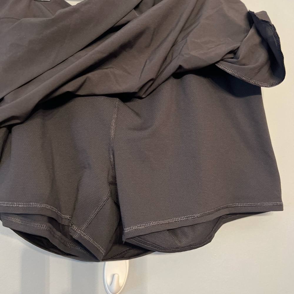 Women's Black Stretch Skort - Picture 3 of 4